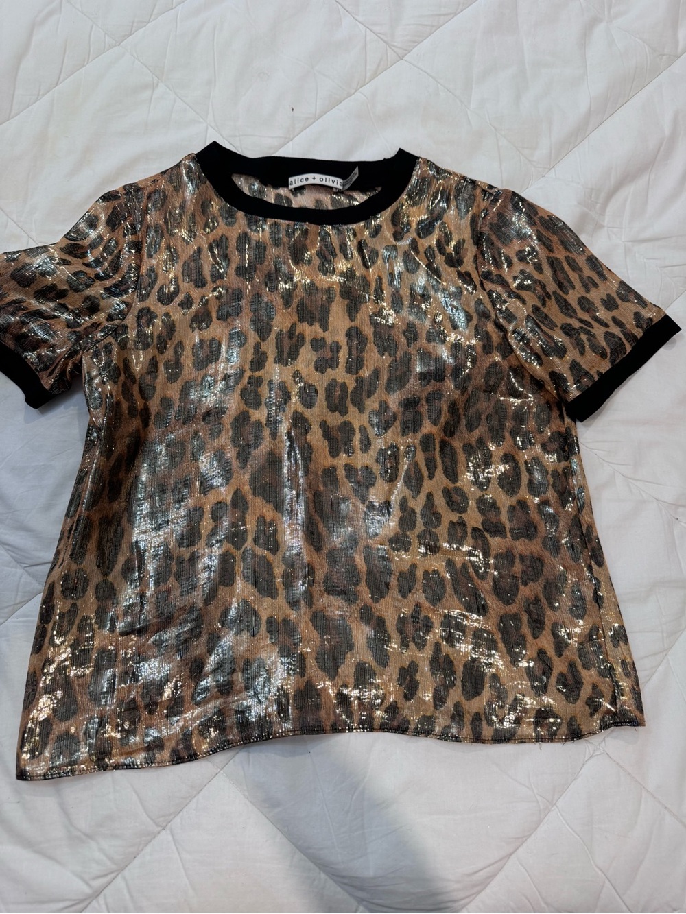 Alice + Olivia Metallic Leopard Print Short Sleeve Tee - Brown & Black